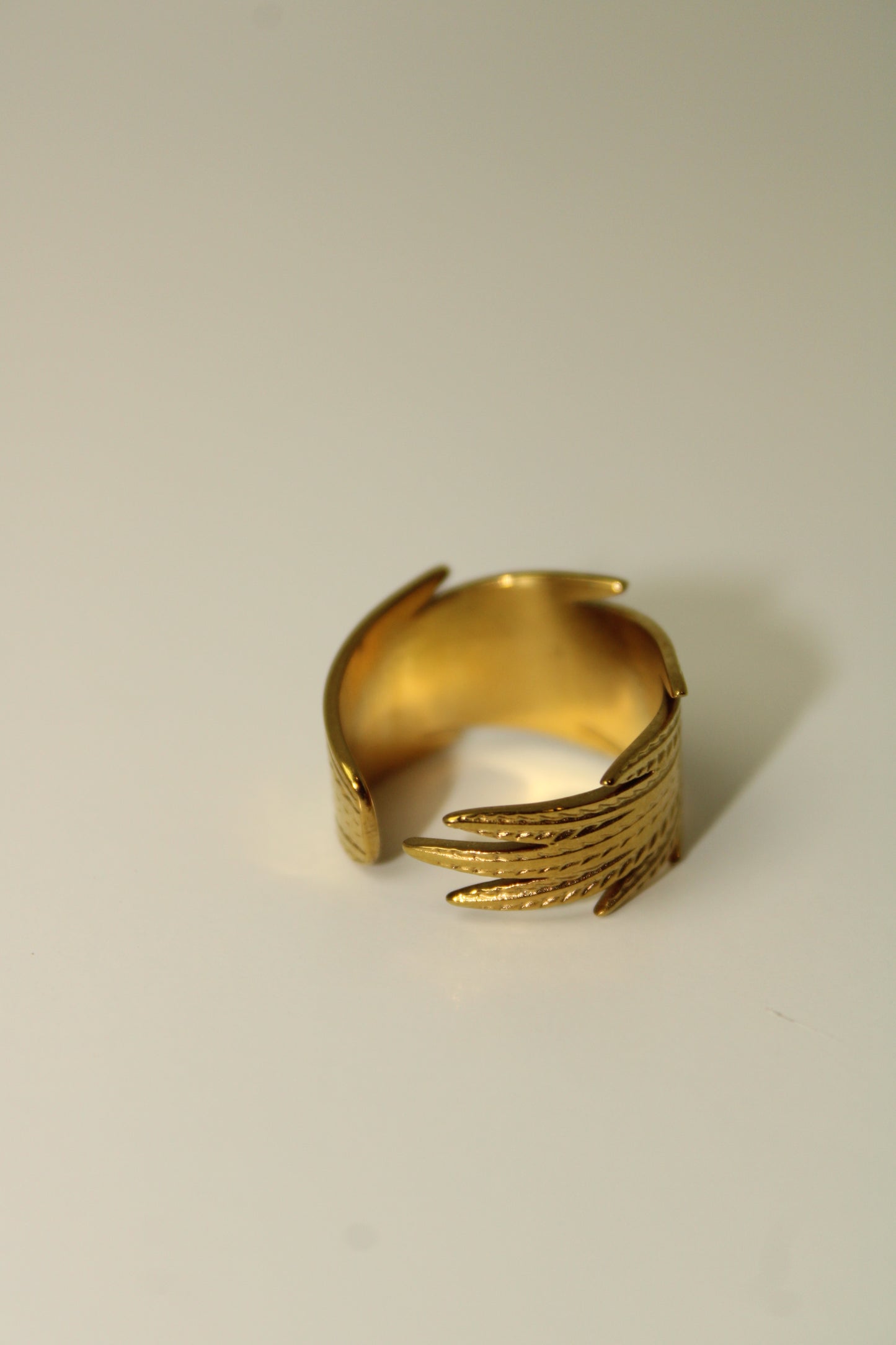 leaf ring